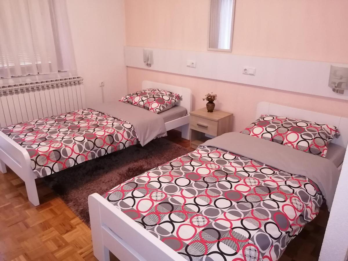 Apartments Dedic Dubrave Gornje Bagian luar foto