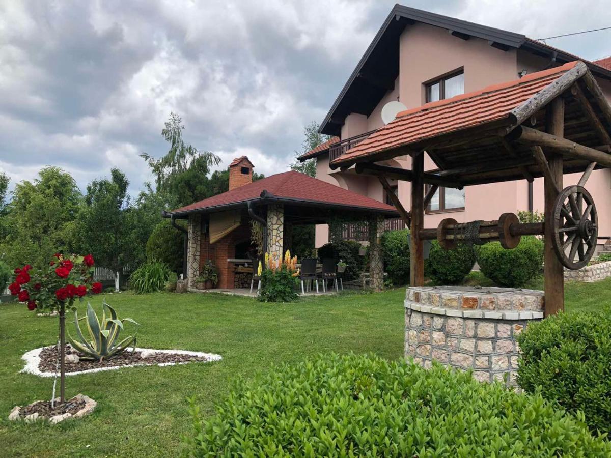Apartments Dedic Dubrave Gornje Bagian luar foto